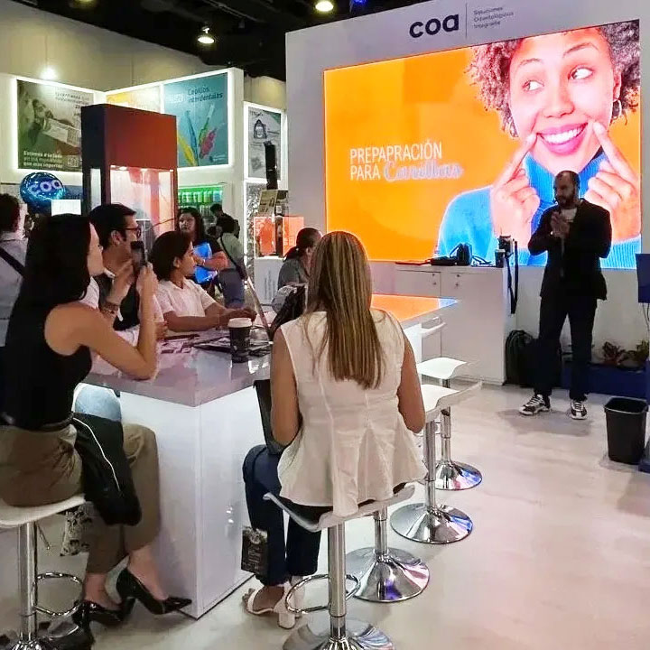 Carestream Gains Exposure at AMIC Dental 2025